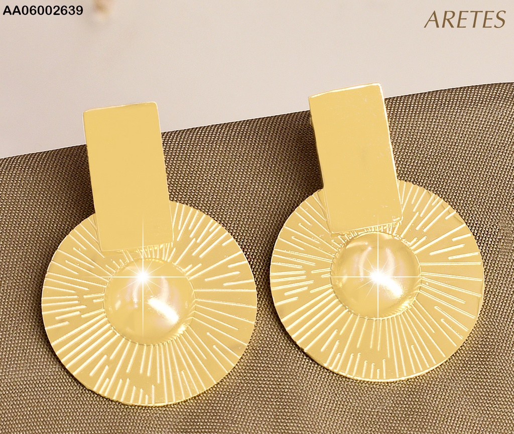 ARETES DOR RECTANGULO/CIRCULO RAYADO/ MEDIA PELOTITA CENTRO 0853