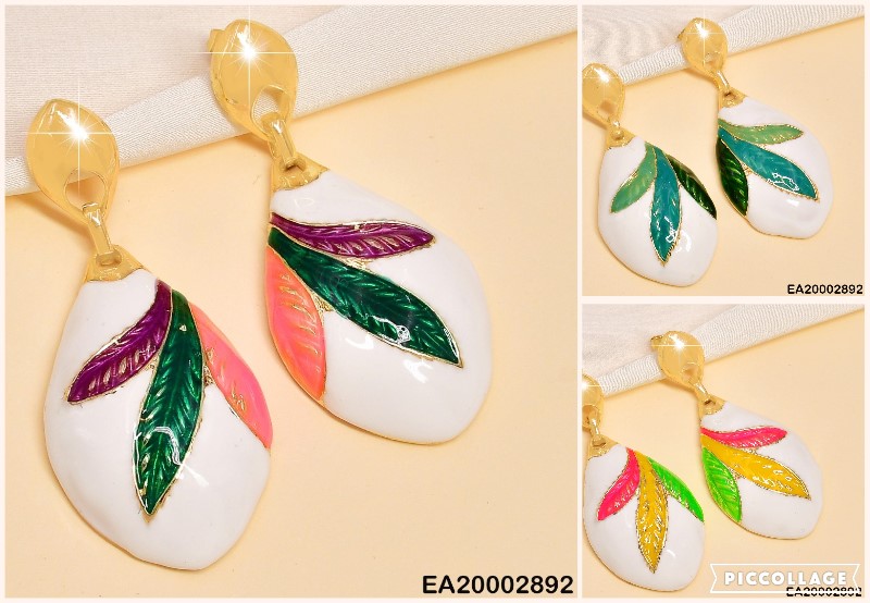 ARETES ESMALTADOS(06) OVALO BLANCO/HOJAS COL.EE521-9