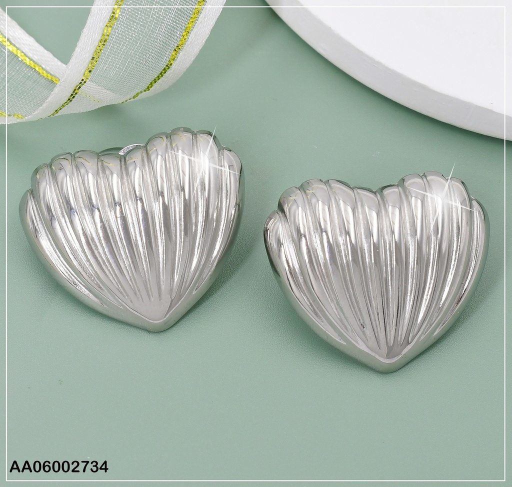 ARETES PLAT CORAZON RAYAS EN FORMA DE ABANICO EA849-1