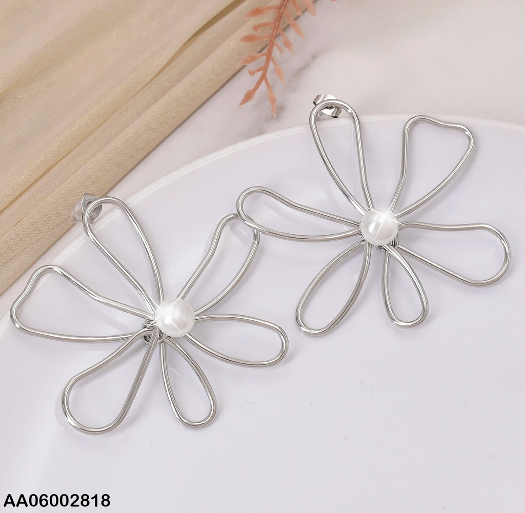 ARETES PLAT. CROQUI FLOR GR. PERLA AL CENTRO EA909-45