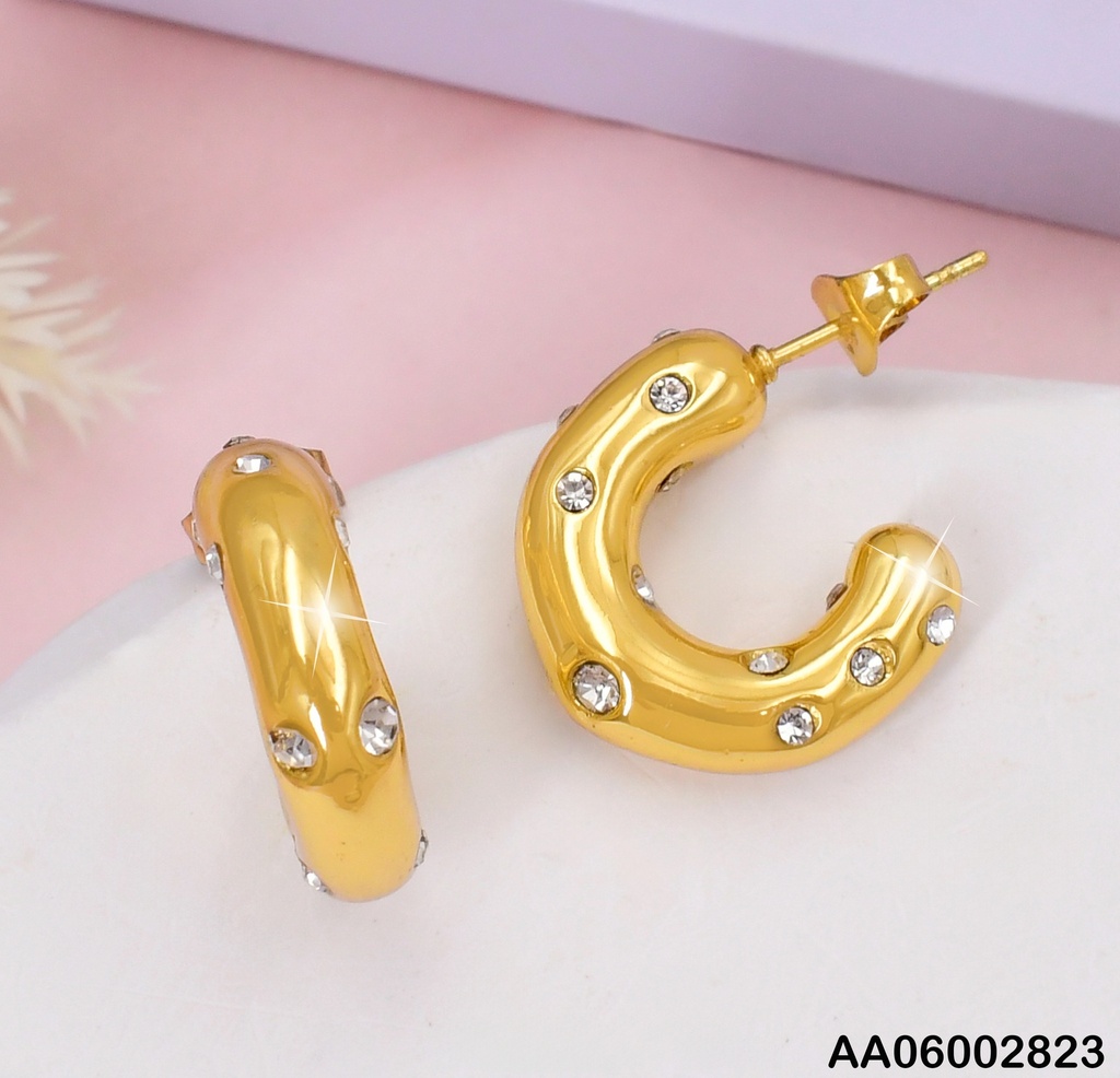 ARETES PEQ. "C" ZIRCONIAS INCRUSTADAS EA814-1