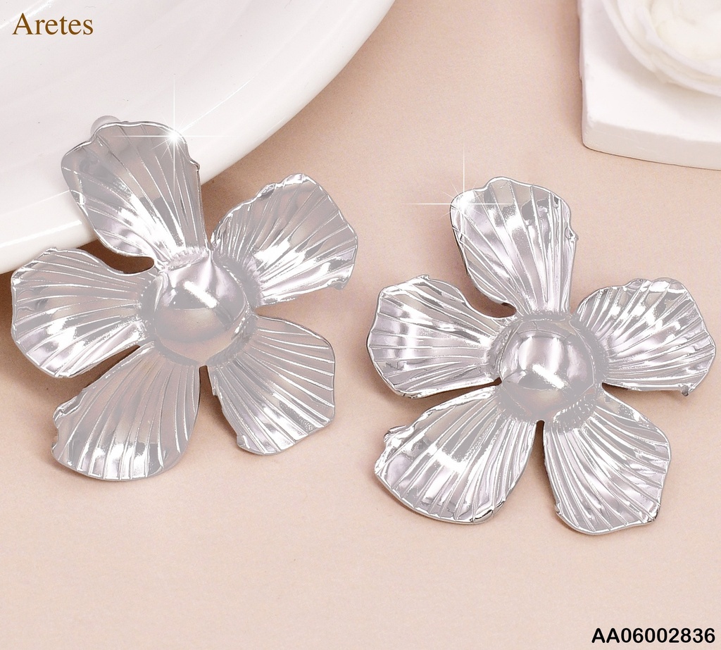 ARETES PLAT. FLOR GR.PETALOS RAYADOS EA891-45