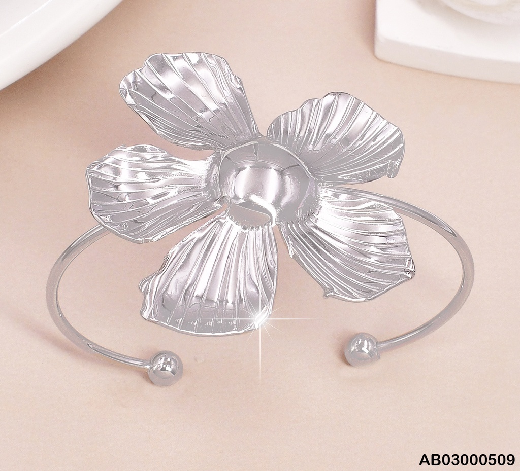 BRAZALETE PLAT. FLOR GR PETALOS RAYADOS BA196-45