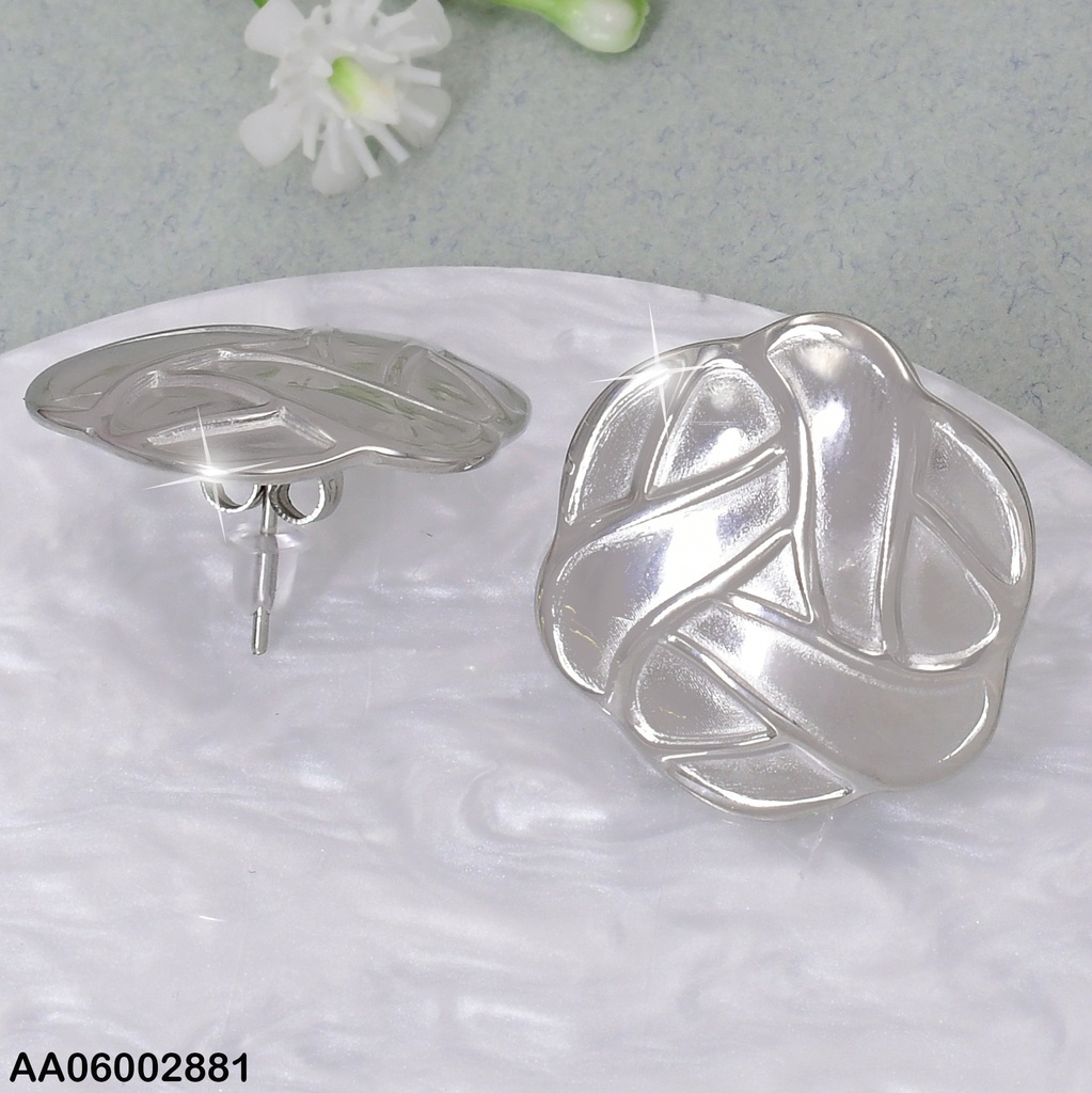 ARETE DOR FORMA DE FLOR RAYAS ONDULADAS KE114139