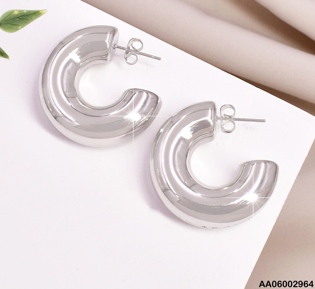 ARETES PLAT. "C" INFLADO PUNTEADAS LATERALES 30MM KE112513