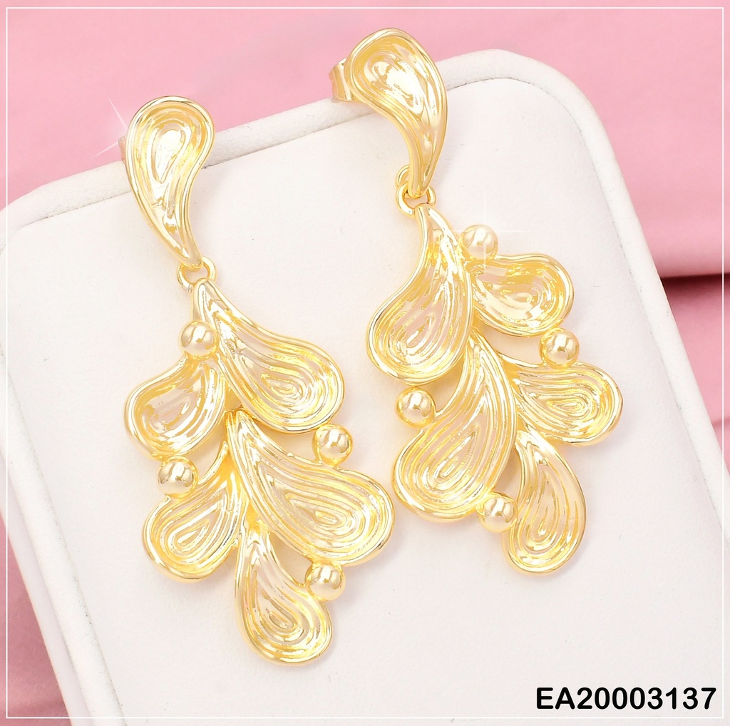 ARETES LARGOS HOJAS DOR GRAB/ ESFERAS A LOS LADOS EE929-3