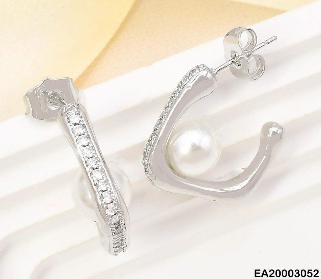 ARETES PLAT. "J" ZIRCONIAS C/PERLA DETRAS EE980-3