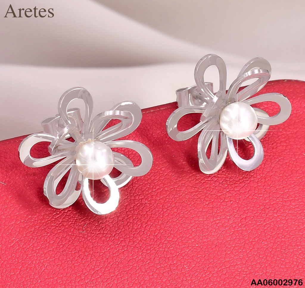 ARETES PLAT.PQ. FLOR CROQUI PETALOS CENTRO PERLA KE114305