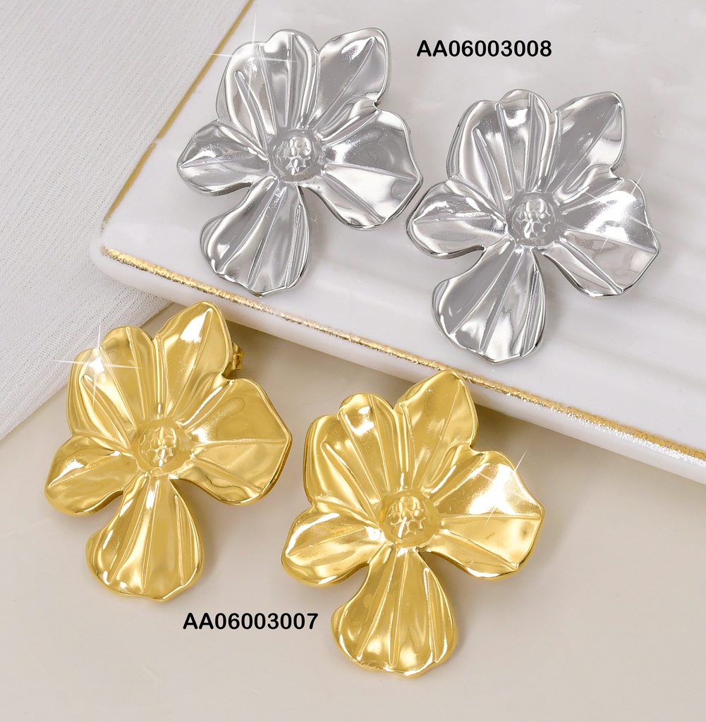 ARETES PLAT FLOR ALARGADA IRREGULAR KE113881