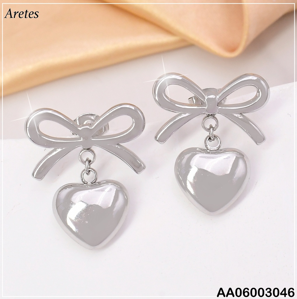 ARETES PLAT. LAZO C/CORAZON INFLADO COLGANTE KE113945/ VD085479-207