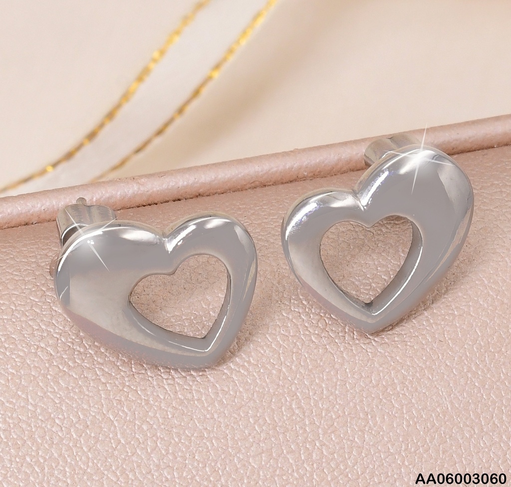 ARETES PLAT. CROQUI CORAZON ANCHO KE110657