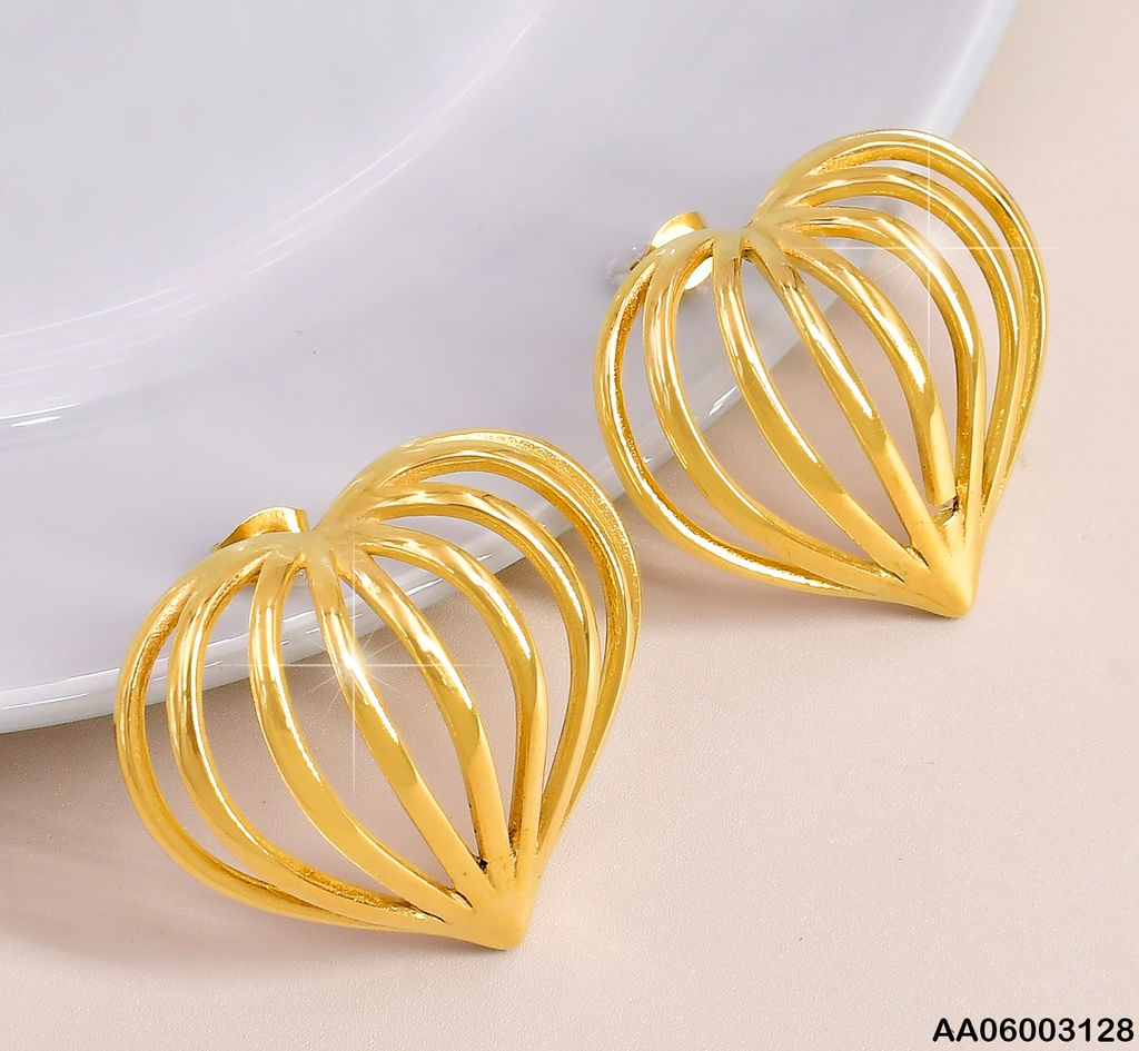 ARETES DOR CORAZON LINEAS EN FORMA DE ABANICO EA942-45