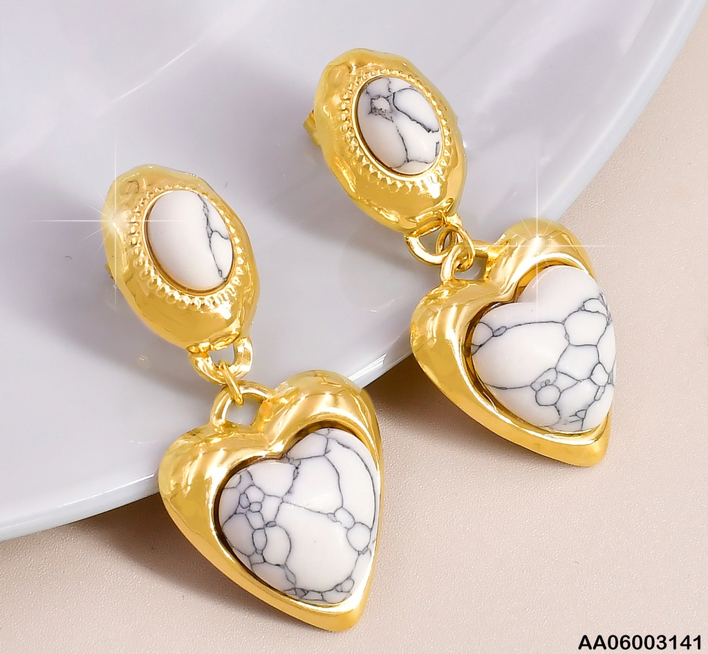 ARETES OVALO/CORAZON/PIEDRA BLANCA CON NEGRO EA973-45