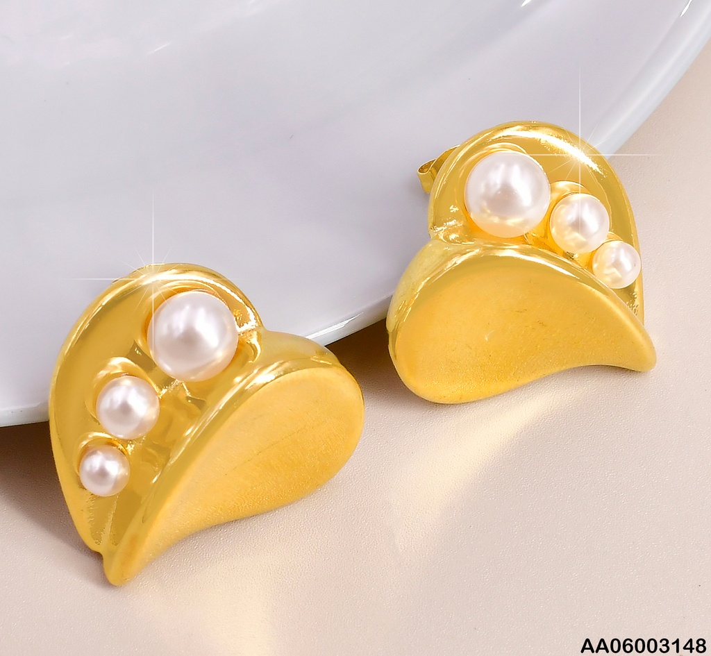 ARETES DOR CORAZON MITAD SUP. LEVANTADA/ PERLAS EA1041-45