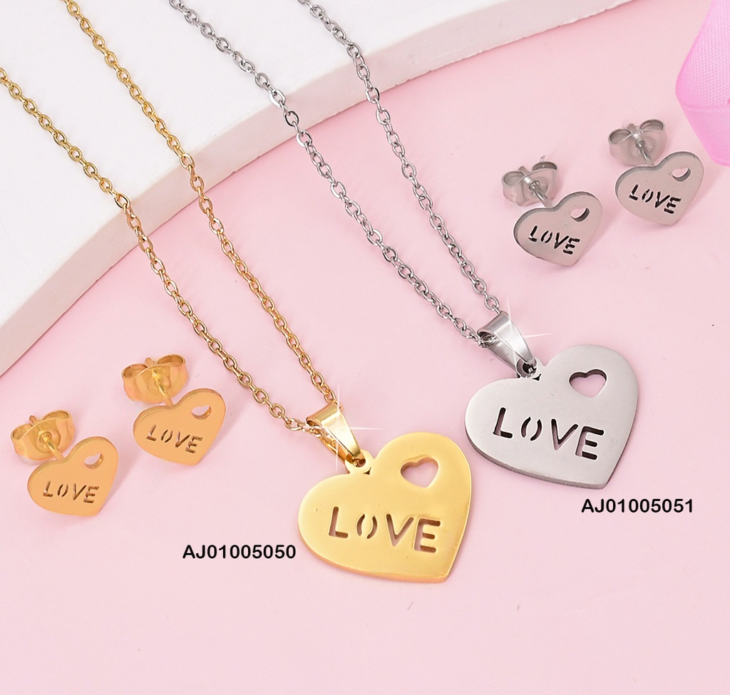 JUEGO DOR PLACA CORAZON PALABRA "LOVE" EN DIAGONAL SA688-143 EC.