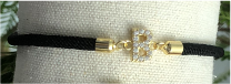 PULSERA NEGRA  DIJE LETRA "B" ZIRC BE244-5