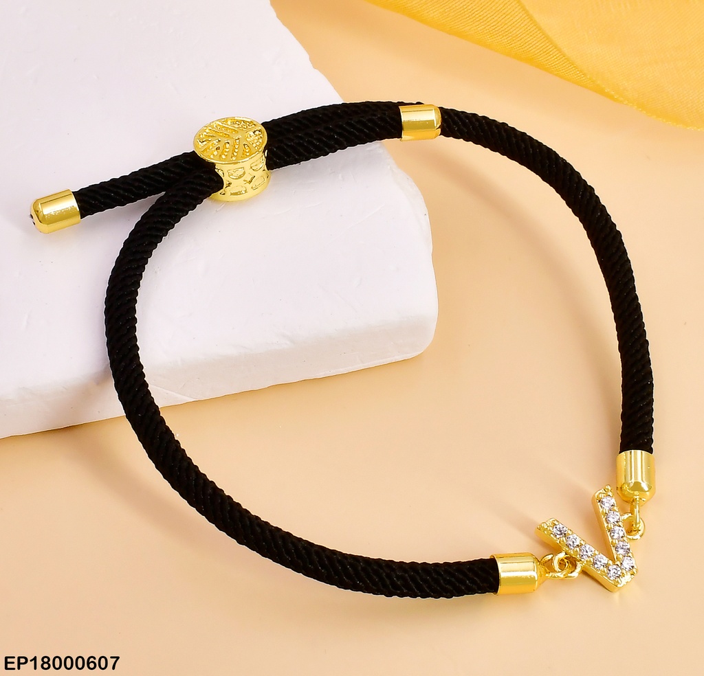 PULSERA NEGRA LETRA "V" ZIRC. BE280-5