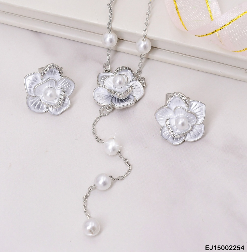 JUEGO PLAT.ROSAS BLANCAS DIJE-CAD.C/PERLITAS SE533-3