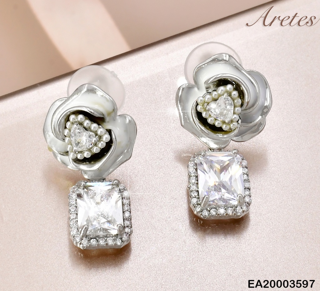 ARETES PLAT FLOR BLANCA / ZIRC CUADRADA EE1058-6