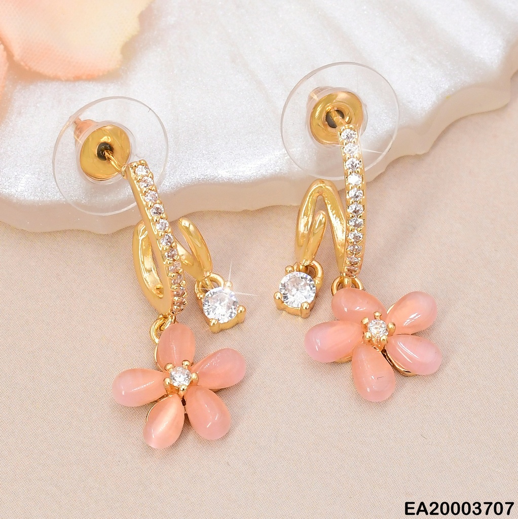 ARETES DOR "J" FLOR ROSADA EE1503-6
