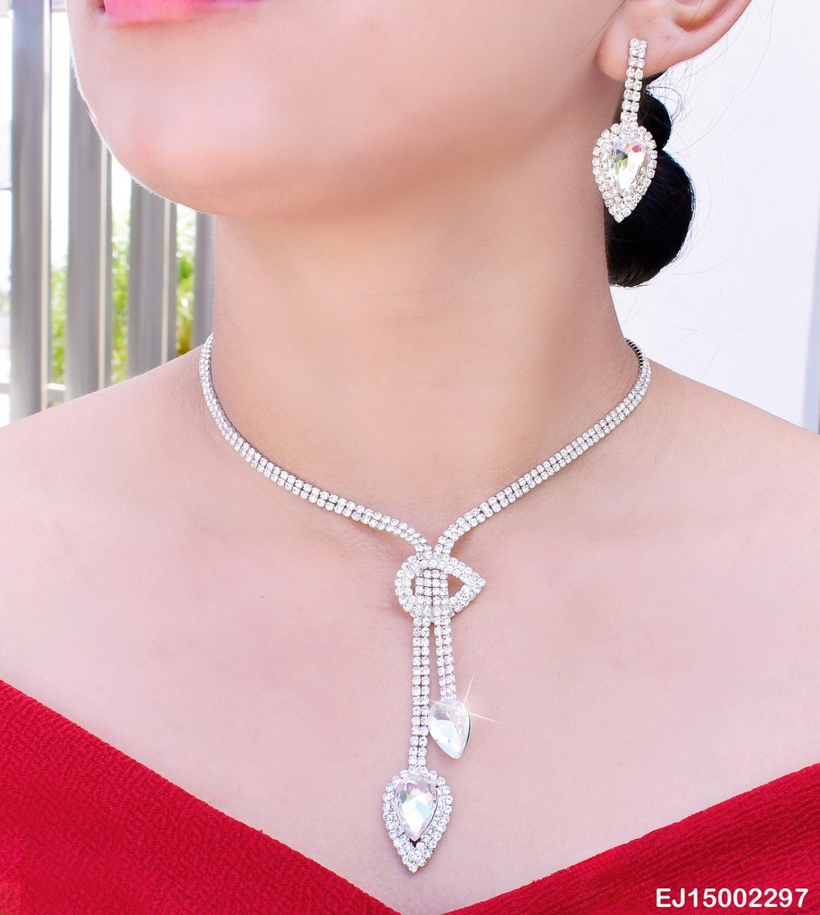 JUEGO PLAT DETALLES ZIRC EN FORMA DE GOTA INVERTIDA SE745-83