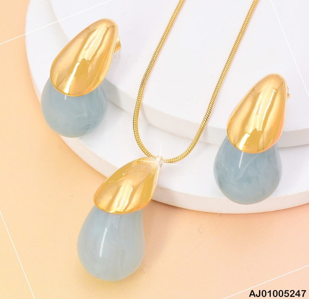 JUEGO GOTA CELESTE C/DORADO SA897-45
