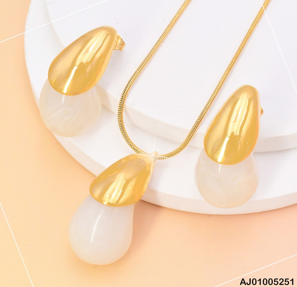 JUEGO GOTA BLANCA C/DORADO SA901-45