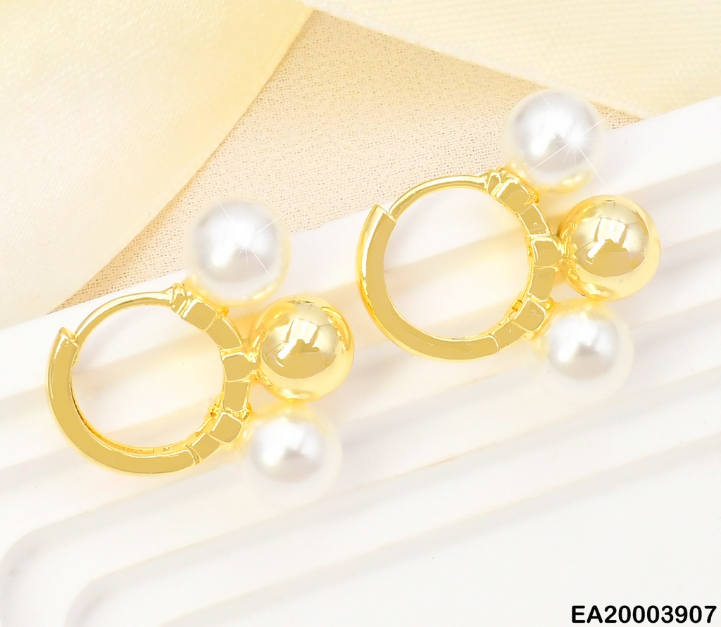 ARETES HUGGIES PELOTITA / PERLAS EE993-3