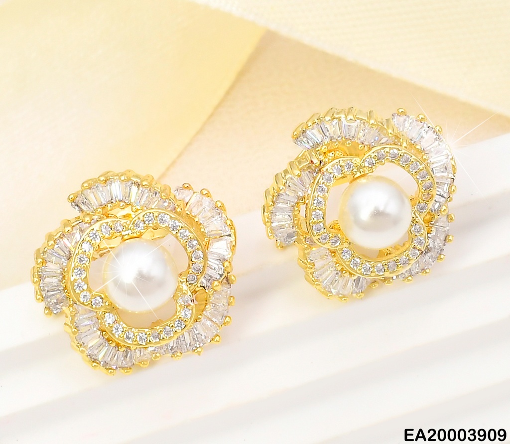 ARETES DOR FLOR ZIRC. RECT./ PERLA EE1005-3
