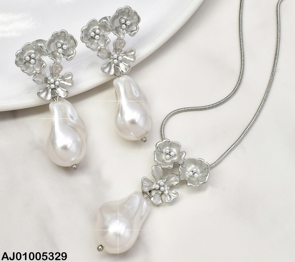 SET PLAT 3 FLORES/ PERLA CULTIVADA COLGANTE SA929-45