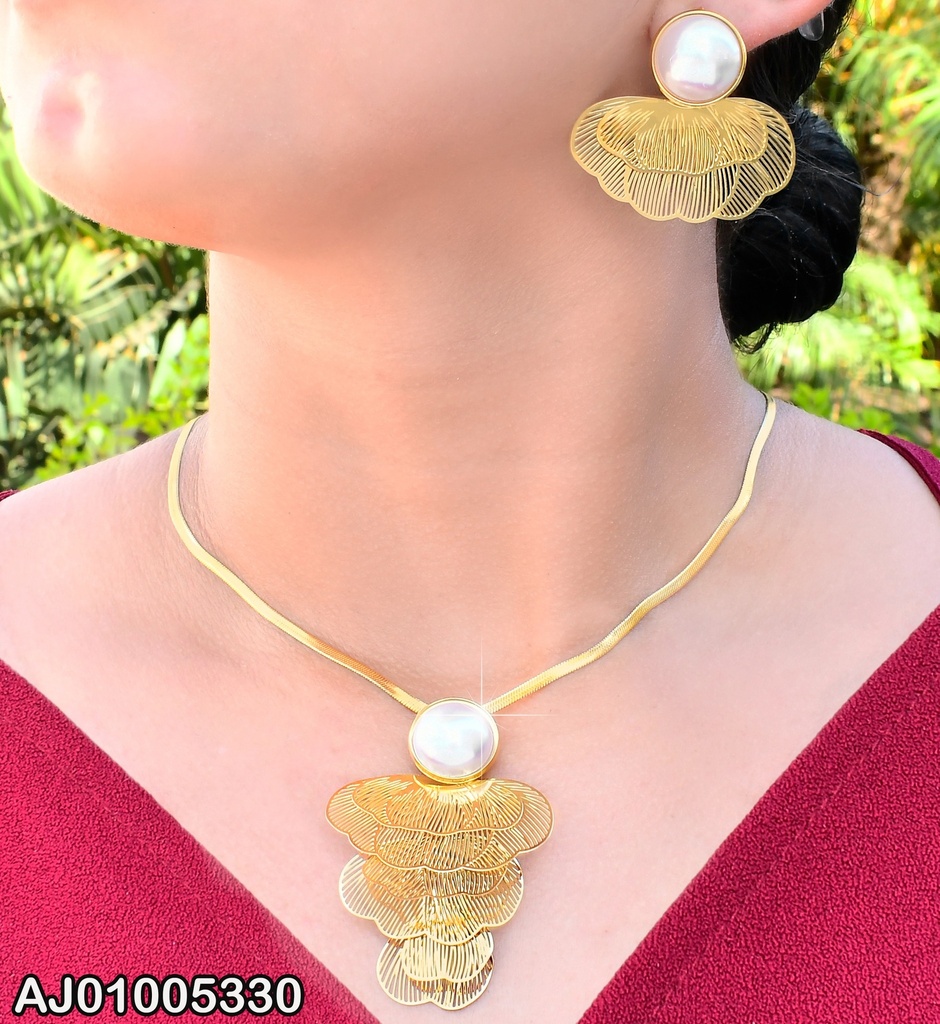 SET DOR MEDIA PERLA/ ALAS COLGANTES  SA930-45