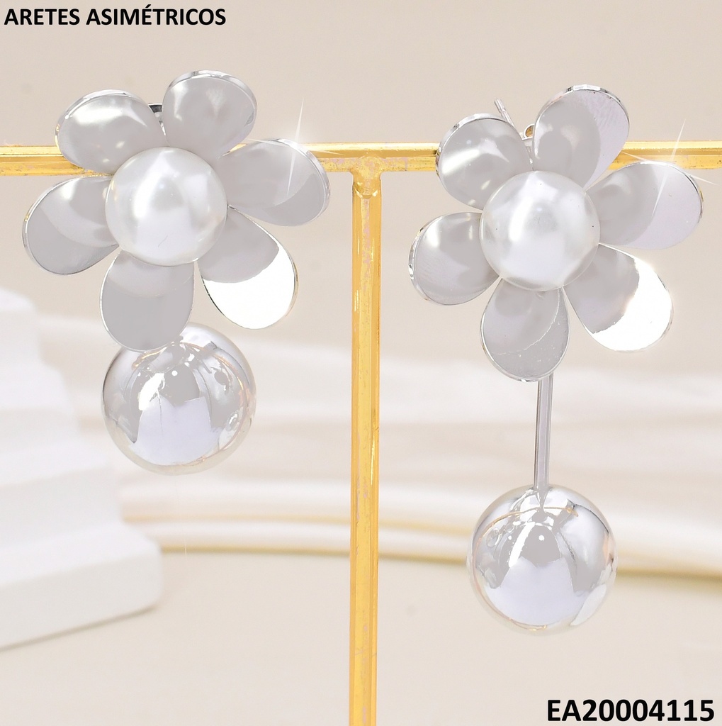 ARETES PLAT.FLOR PERLA CENTRO C/PELOTA