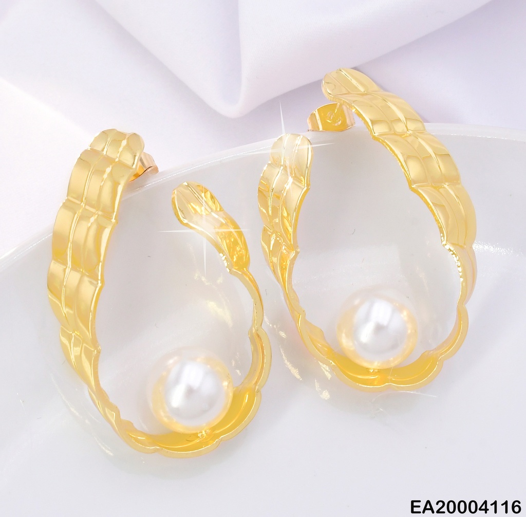 ARETES DOR "J" PERLA CENTRO EE2124-301