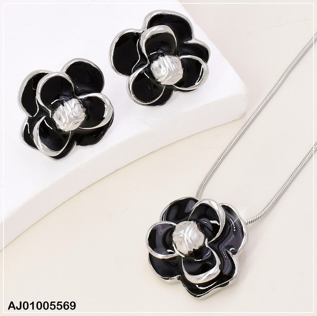 SET PLAT FLOR ESMALTADA DOBLE PETALOS NEGROS SA1015-1