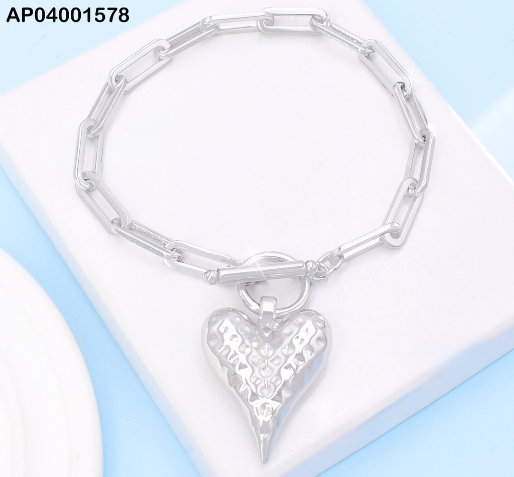 PULSERA PLAT ESLAB. ALARGADO/CORAZON PUNTEADO/ CIERRE TIFFANY KB205149-Z