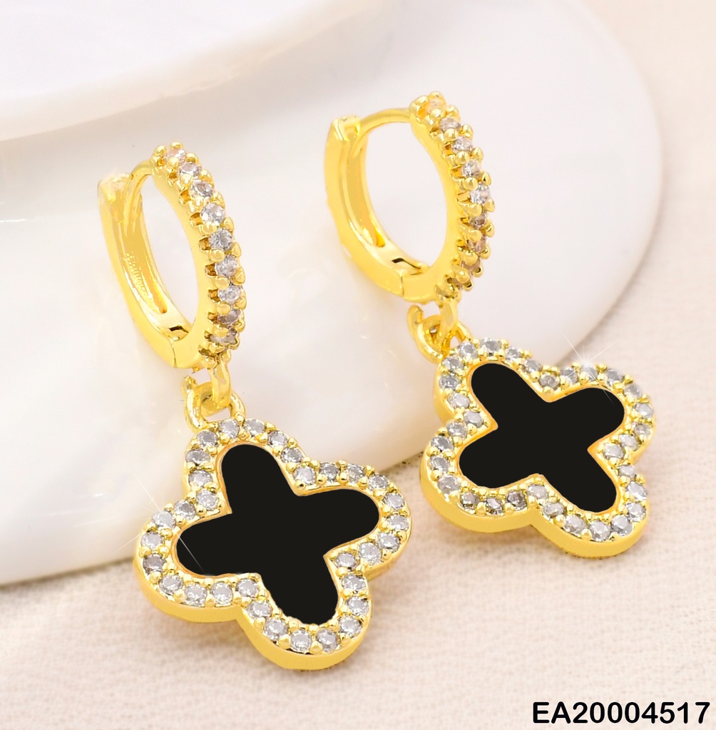 ARETES HUGGIES VAN CLEEF NEGRO BORDE ZIRC.EE4108-9