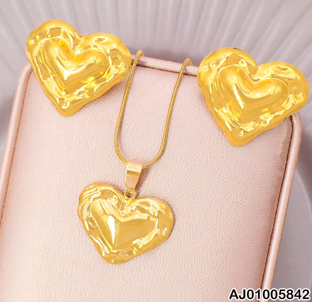 SET CORAZON EN RELIEVE/ABOLLADO SA1098-331