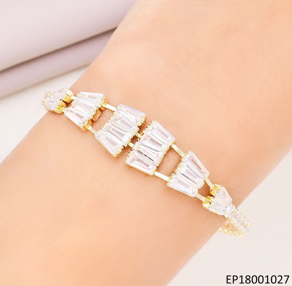 PULSERA RECT. ZIRC.CENTRO OV SECCIONADO BE501-318