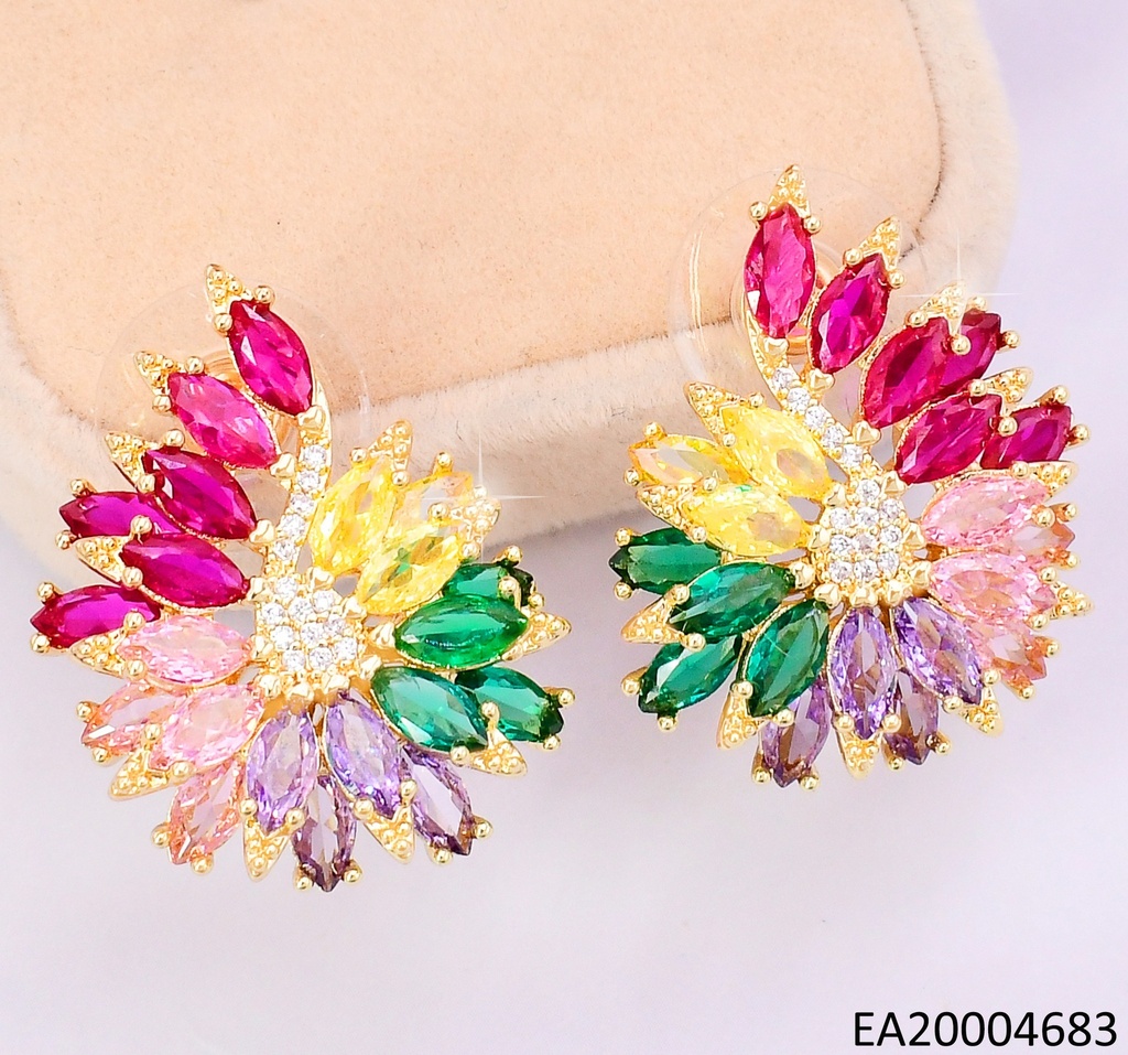 ARETES EN "J" ZIRCONIAS COL.SURT/DORADO EE4636-6