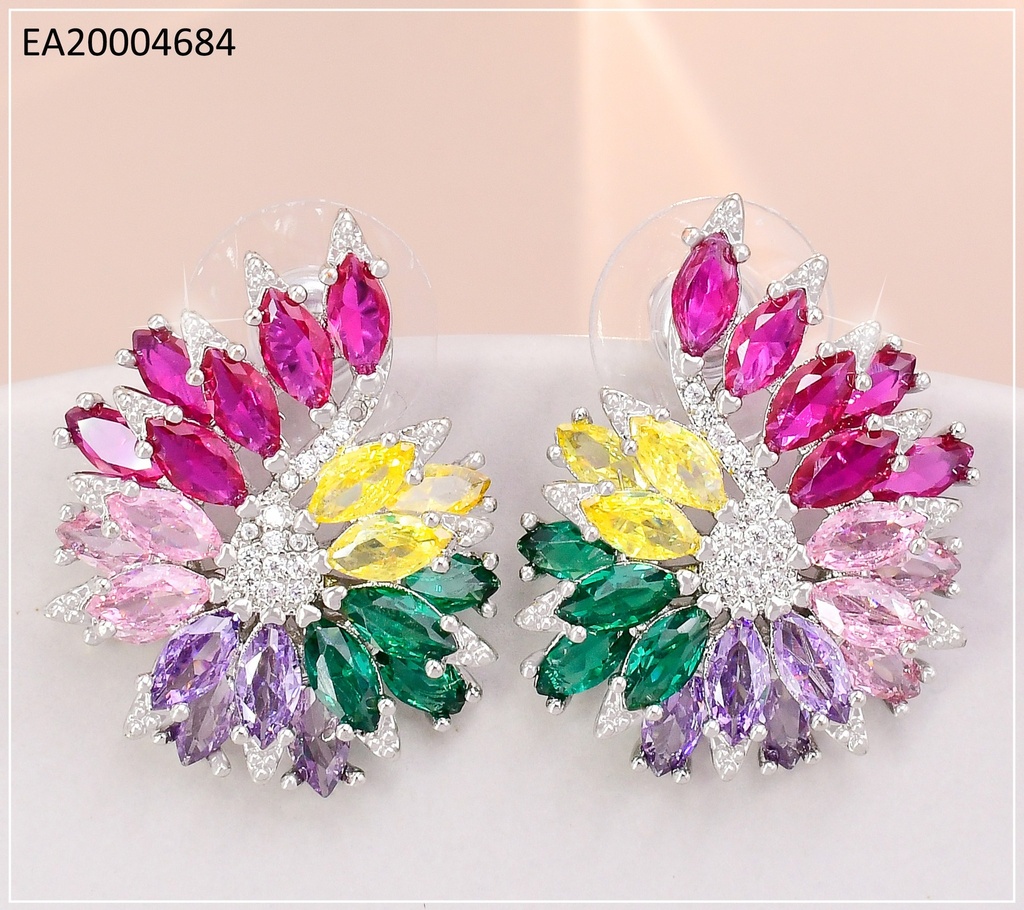 ARETES EN "J" ZIRCONIAS COL.SURT/PLATEADO EE4637-6