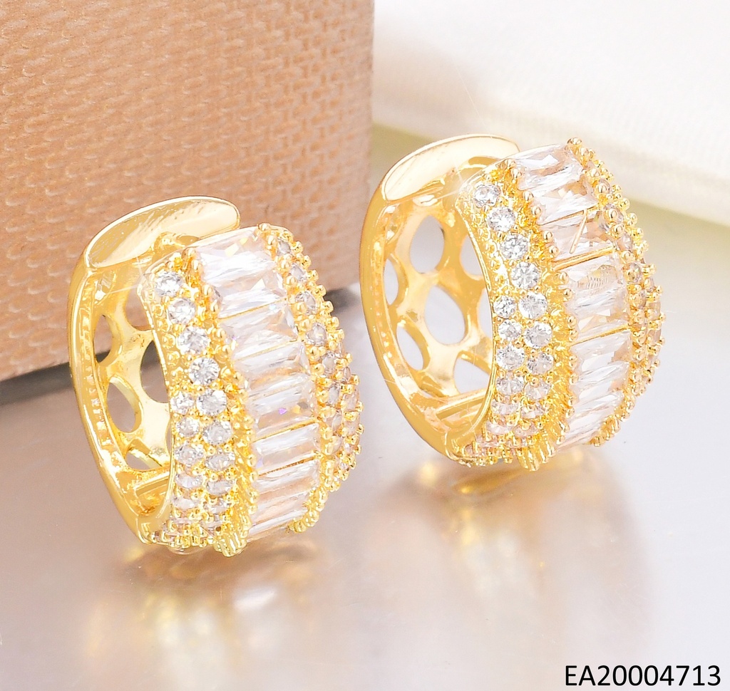 ARETES TRENDY "C" ZIRC.RD/ZIRC.RECTANG/ZIRC.RD EE4706-6
