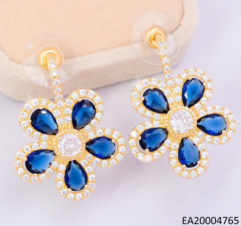 PENDIENTES ELEGANTES CON PEDRERÍA 14K /FLOR 5 PET. AZUL EE4600-6