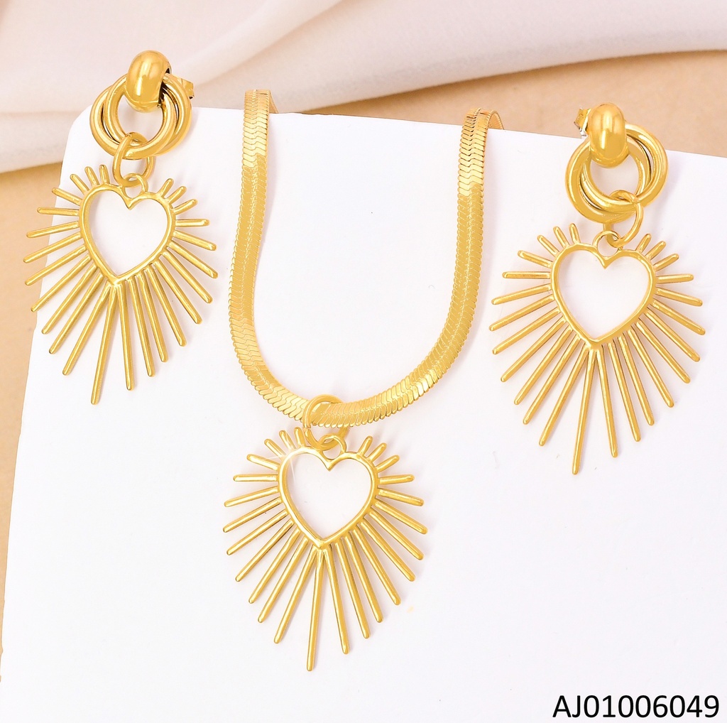 SET DORADO CROQUI CORAZON C/ RAYOS 9906-666