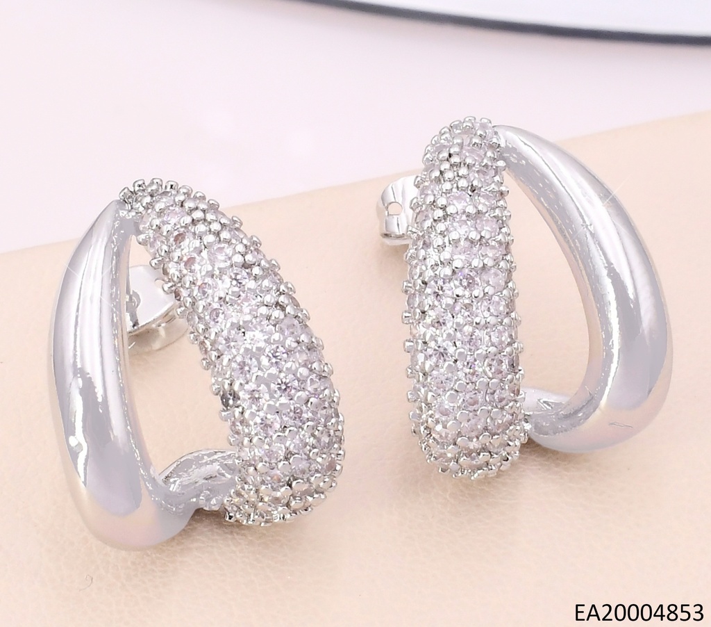 ARETES PLAT FORMA DOBLE "J"  MITAD LISA /ZIRC. EE5026-268