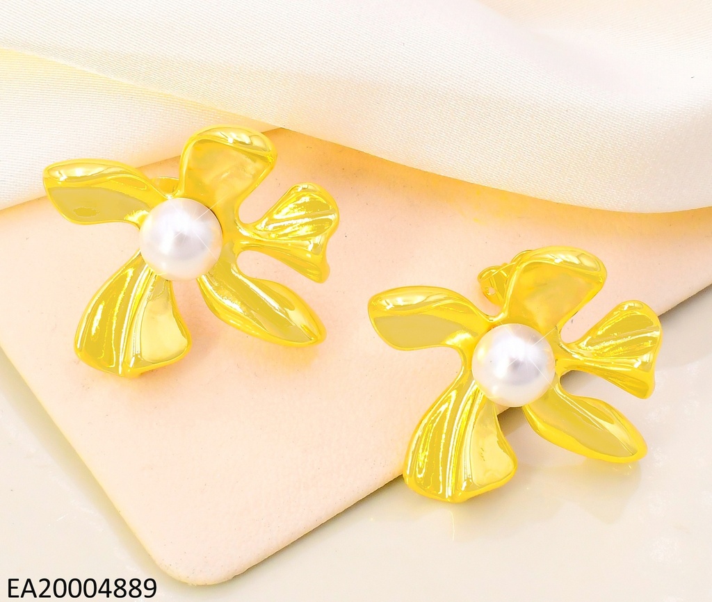 ARETES DOR FLOR 5 PETALOS ALARGADOS/PERLA CENTRO EE5070-268