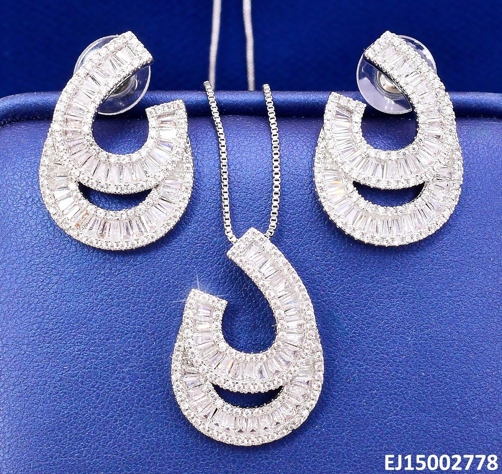 SET PLATEADO DOBLE "J" ZIRC. RECTANGULARES SE1205-6