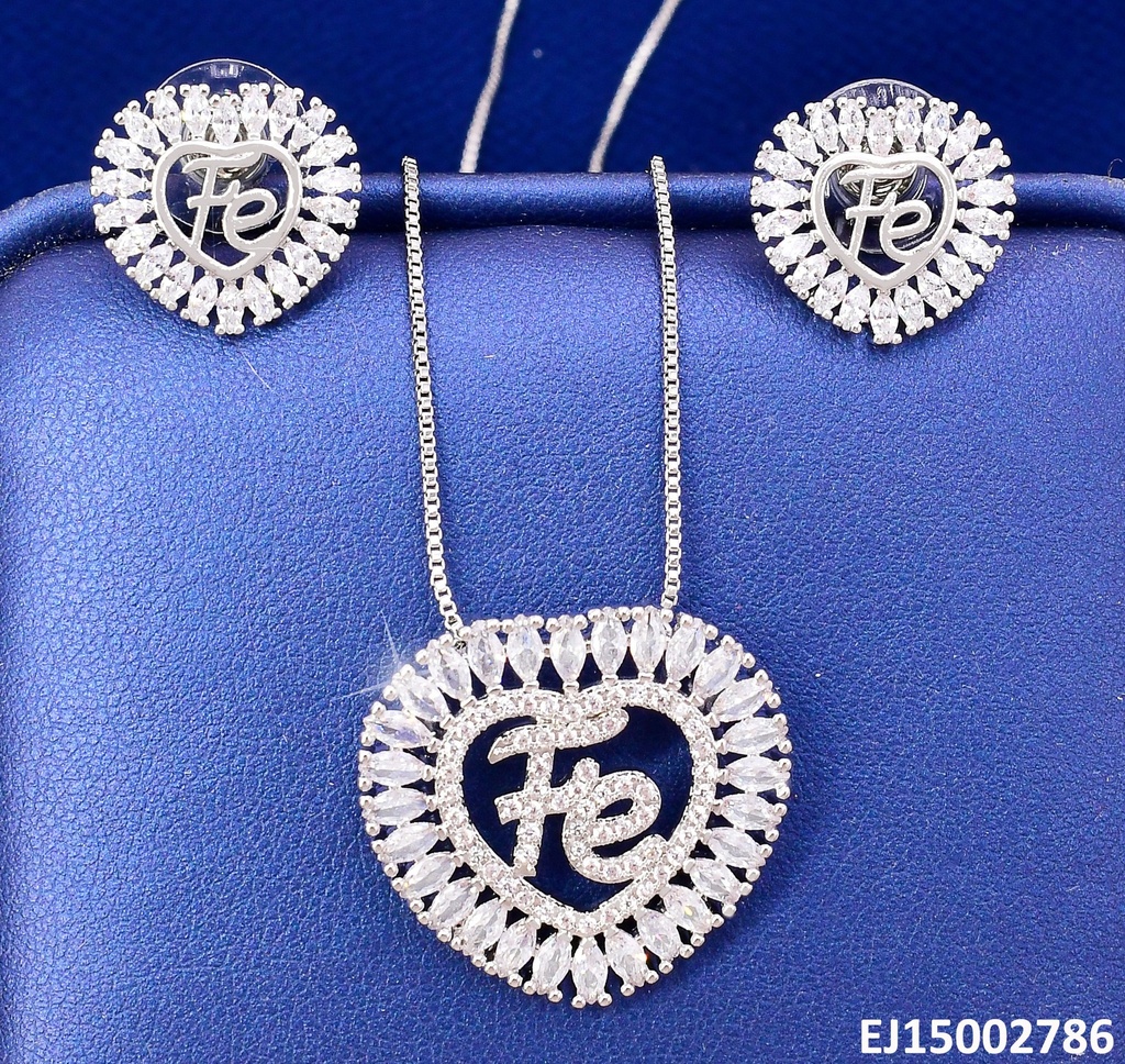 SET PLATEADO CROQUI CORAZON "FE" CENTRO SE1215-6