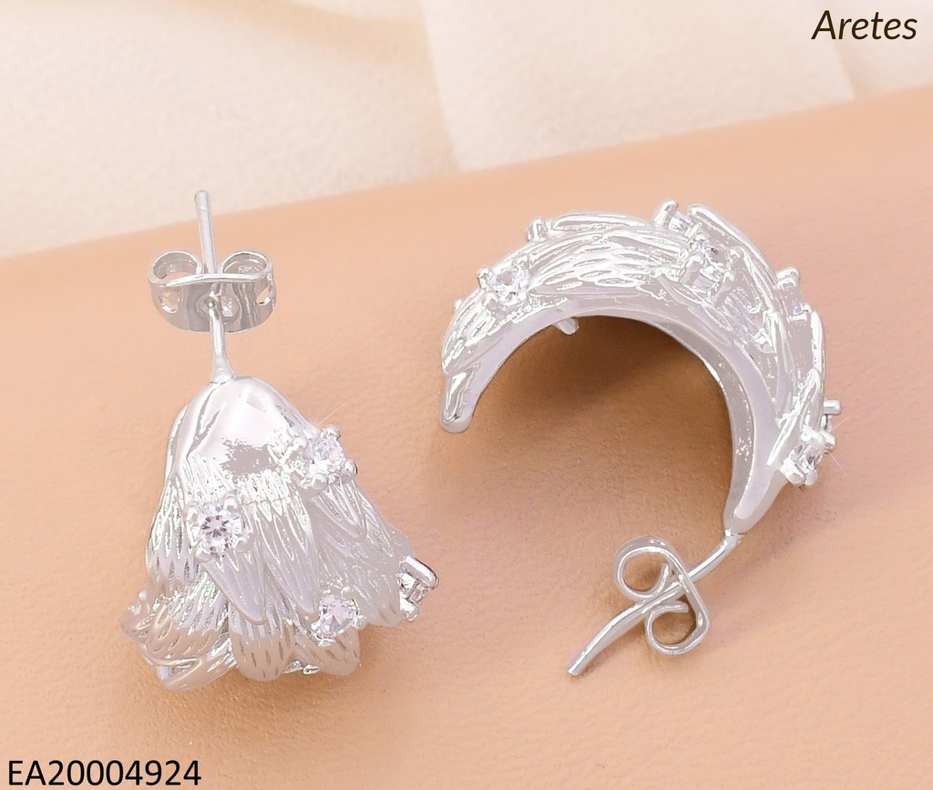 ARETES PLAT."J" CASCADA DE HOJITAS RAYADAS EE5030-268