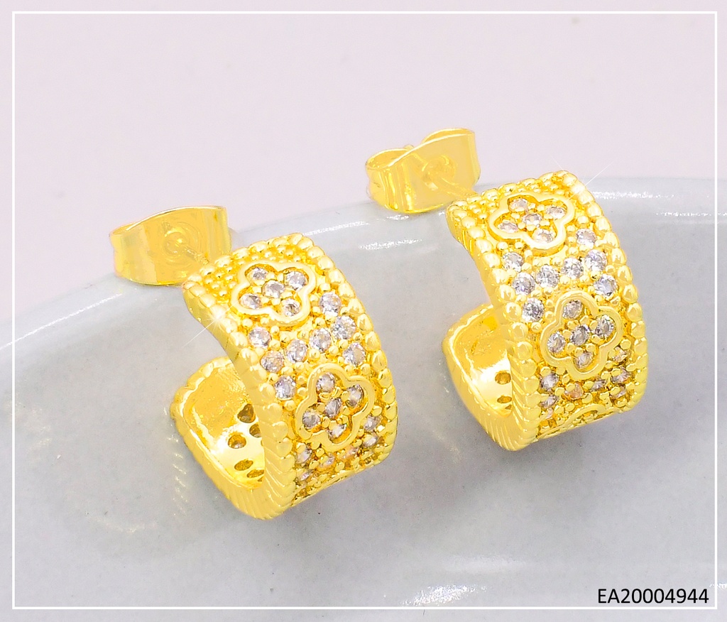 ARETES ´´C´´ DOR VAN CLEEF EE4093-9