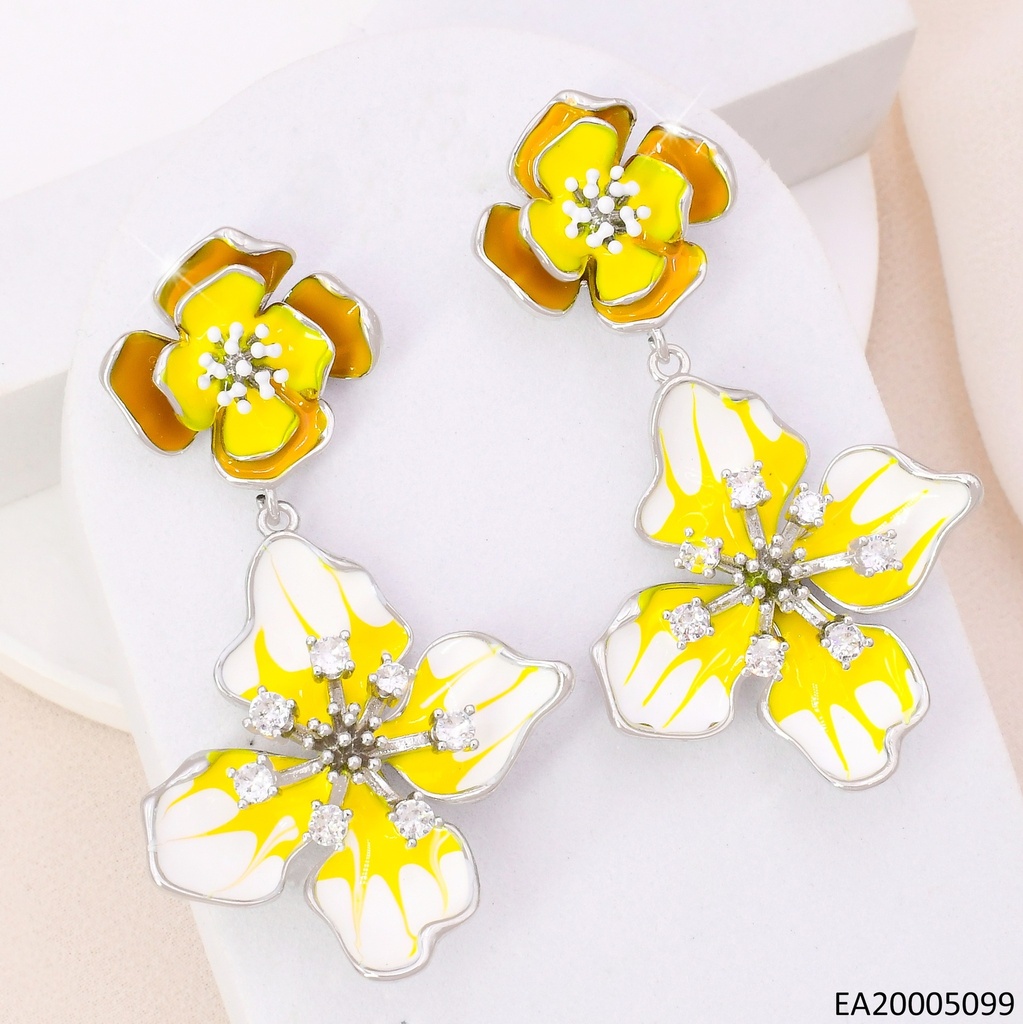 ARETES PLAT 2 FLORES ESMALTADAS AMARILLA C/ BLANCO EE4393-6